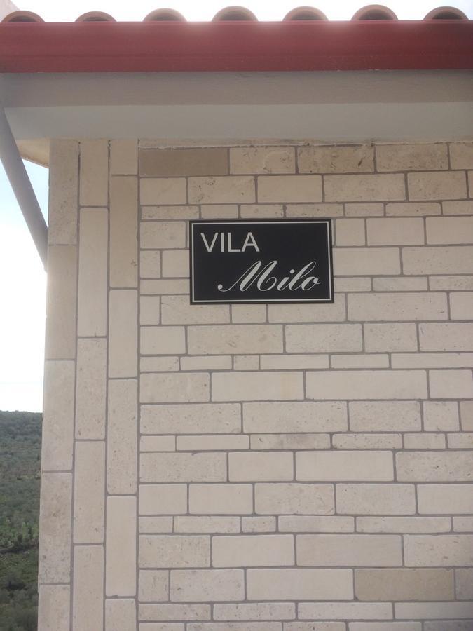 Apartament Milo *